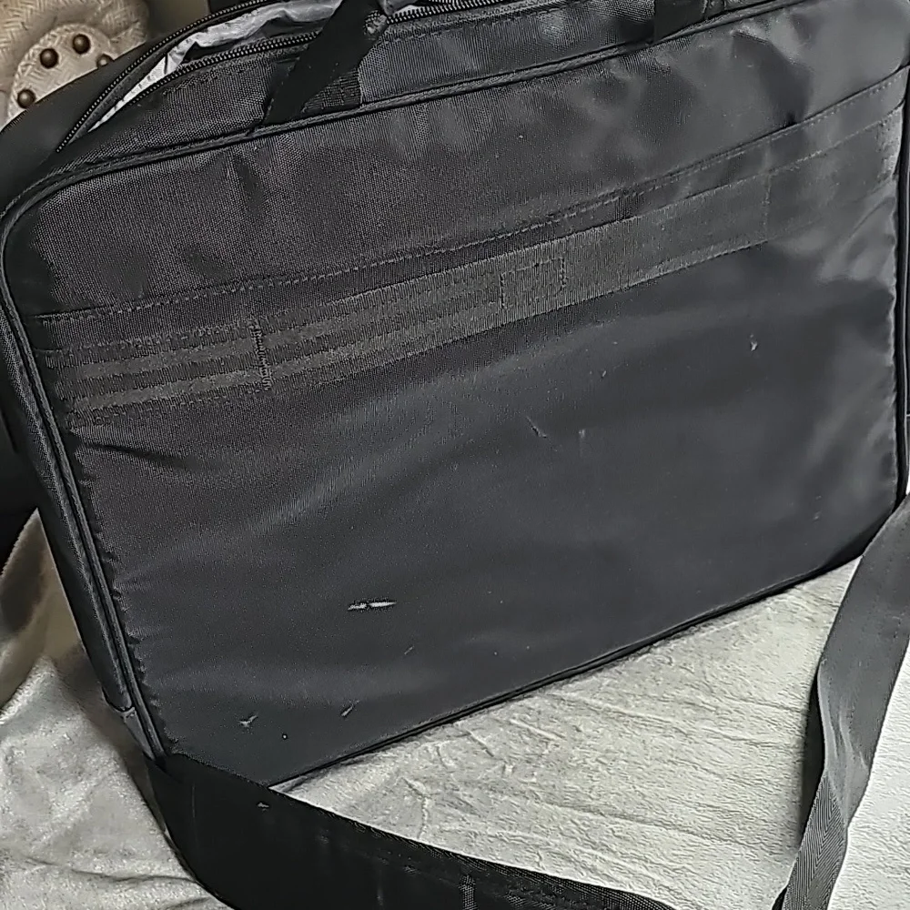 Laptop bag